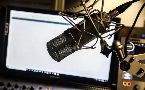 RdiosprojetofacilitapagamentoparamigrarrdioAMparaFM_0181681001748733650.webp