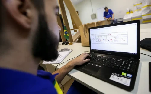 Senadoaprovaprojetoqueampliaparticipaodemicroepequenasempresasemlicitaespblicas_0963100001748472750.webp